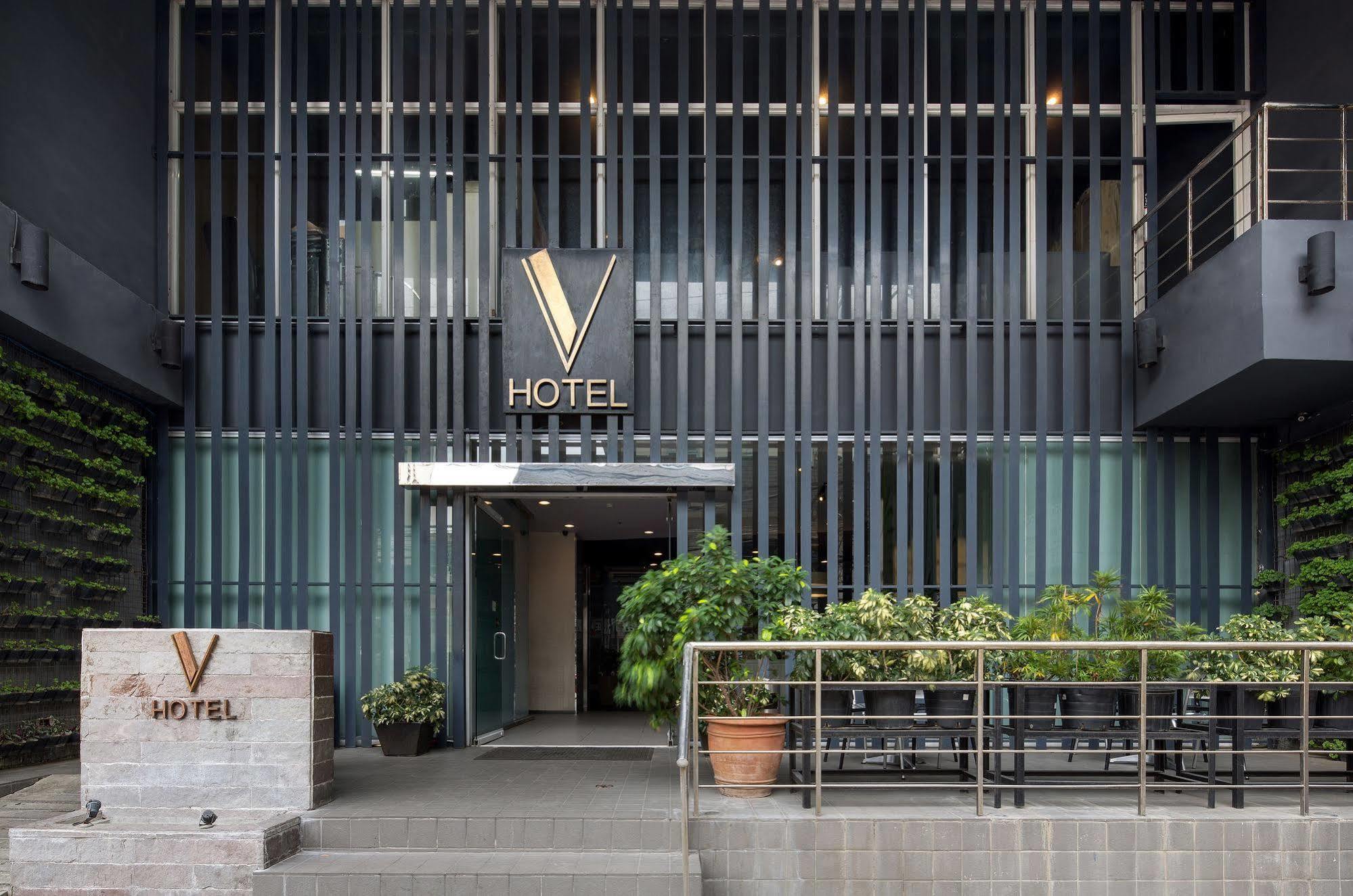 V Hotel Manila Exterior foto