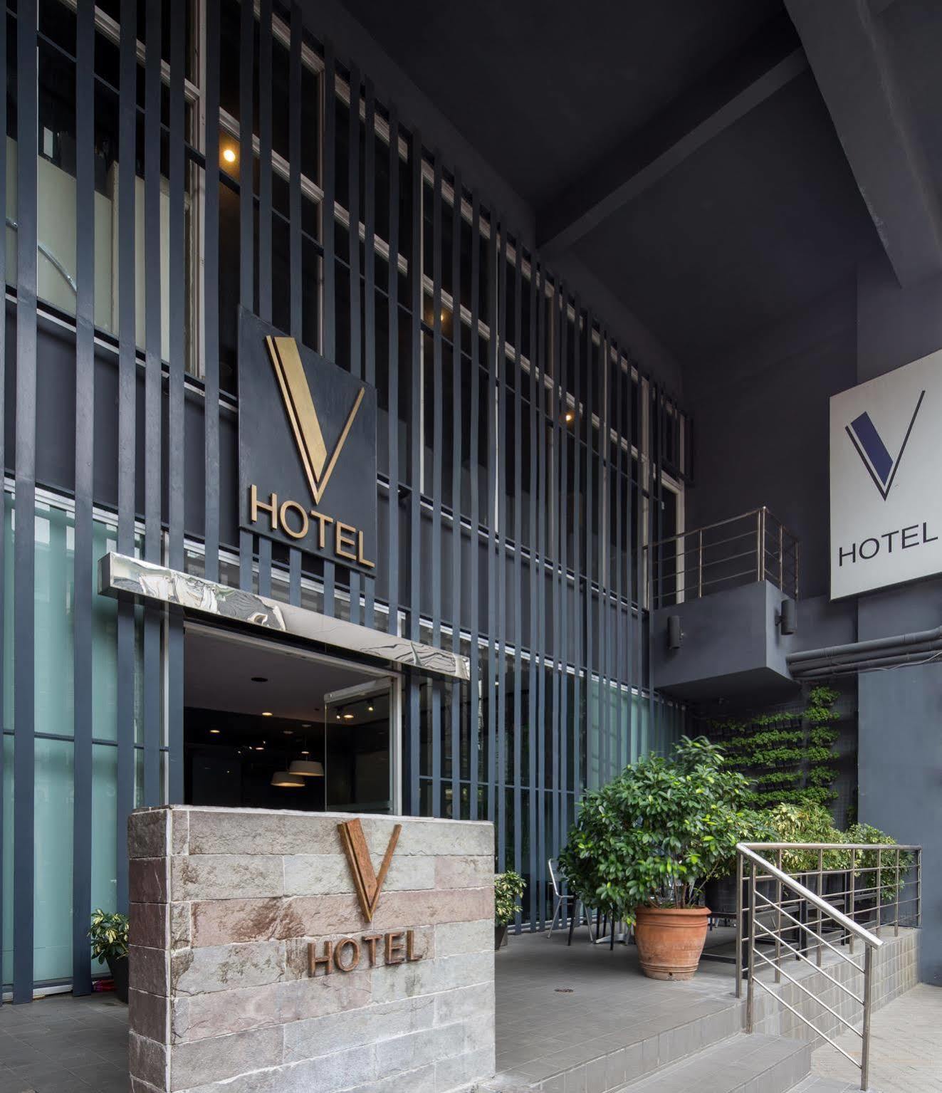 V Hotel Manila Exterior foto